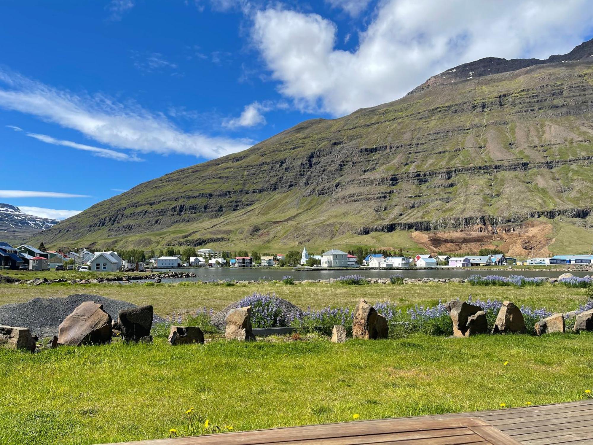 Lonsleira Apartments Seyðisfjörður Exterior foto