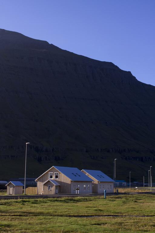 Lonsleira Apartments Seyðisfjörður Zimmer foto